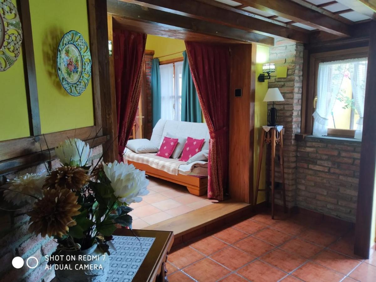 Apartamentos La Huerta De La Torre Onís 外观 照片